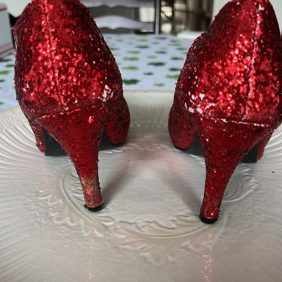 Oh Dorothy! 🌪️ 🏠🐕‍🦺 Dress and Ruby Slippers - Picture 7 of 9